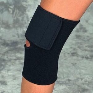 Knee Wrap Black Neoprene Medium 14 -15  Sportaid